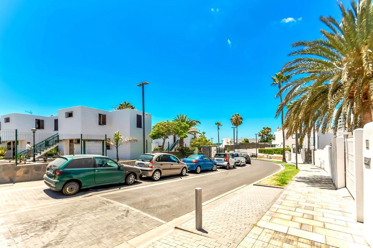 Apartment Near Playa De Las Americas With Wifi And Pool, Tenerife Sur Exterior foto