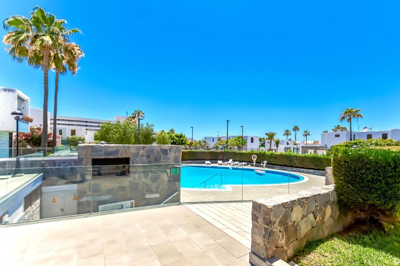 Apartment Near Playa De Las Americas With Wifi And Pool, Tenerife Sur Exterior foto